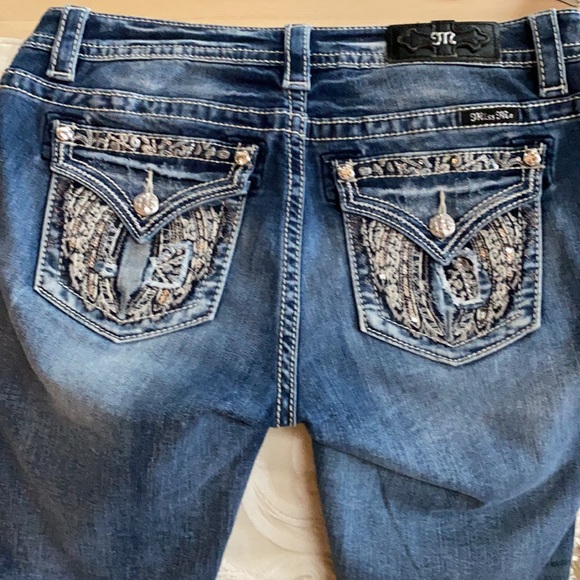 •Miss Me Signature ankle skinny jeans - Picture 3 of 4